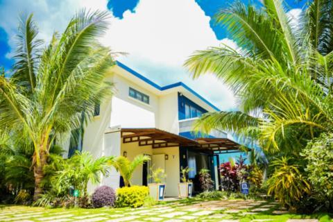 Preety Blue Residence Villas Гранд Байе Екстериор снимка